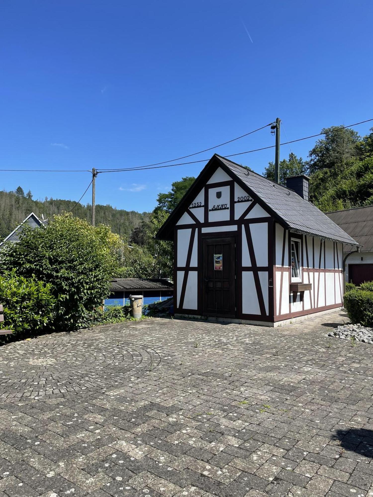 Gittas Paradiesperle Niederdreisbach 外观 照片